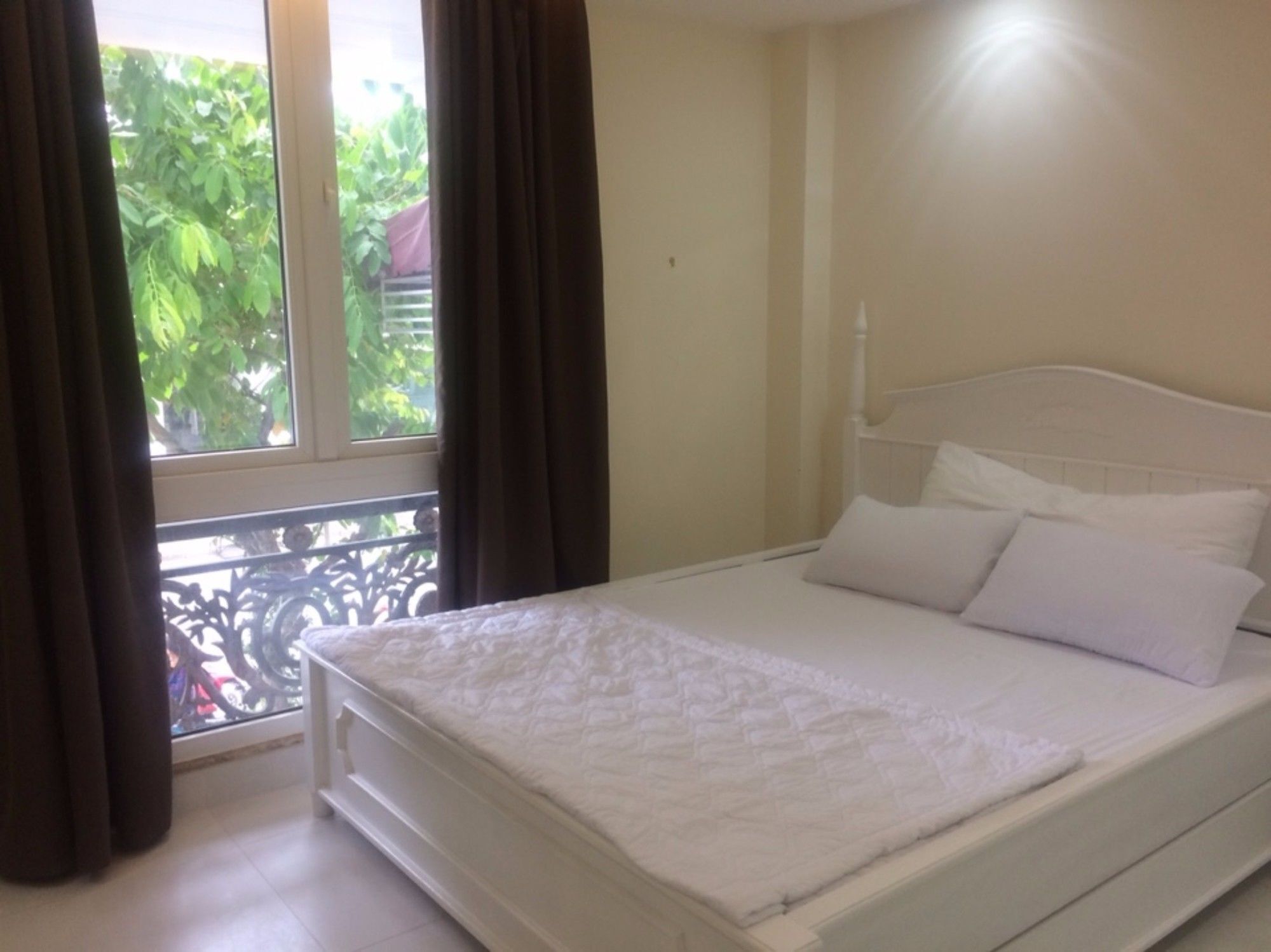 In Saigon - Phu My Hung 2* TP. Hồ Chí Minh